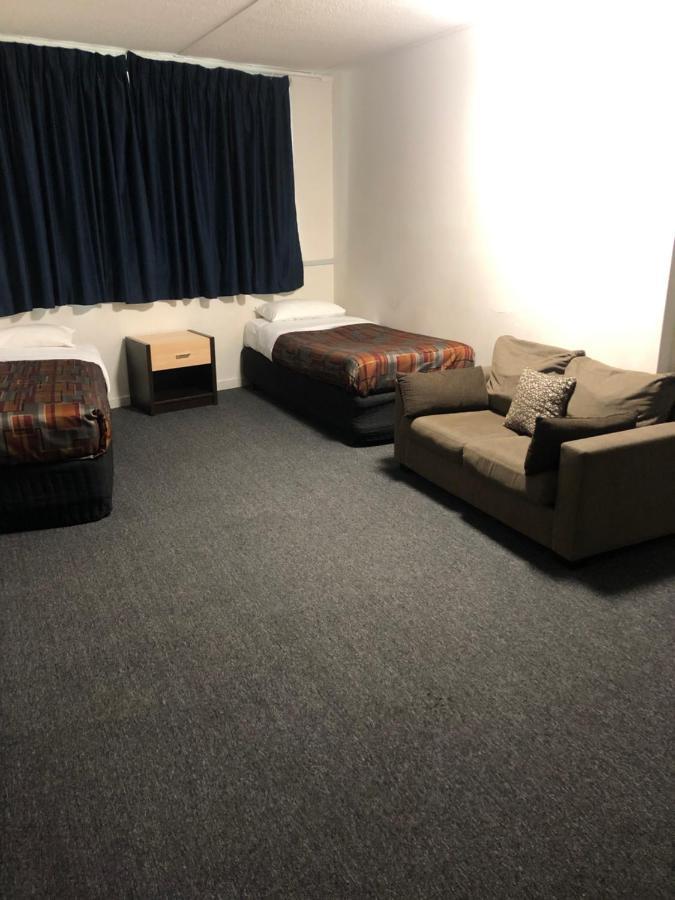 Parkside Inn Motel Мельбурн Экстерьер фото